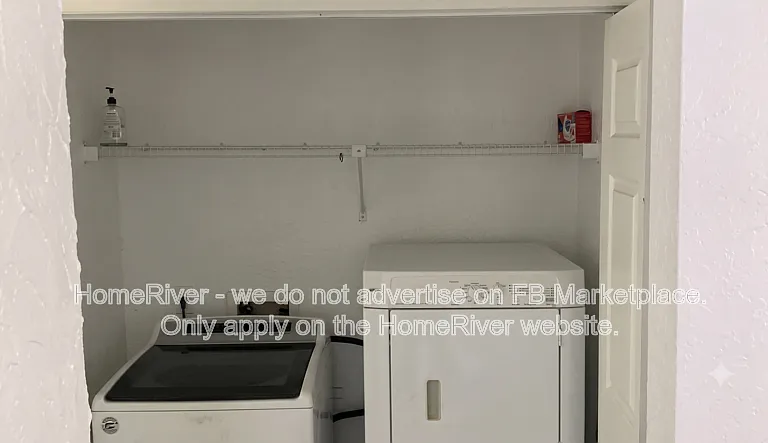 4657 Robin Ave — Photo 3