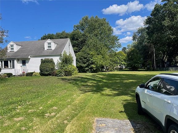 3rd image of 14 Hartom Rd #22