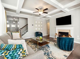 1499 River Oak Ln, Stone Mountain, GA 30083