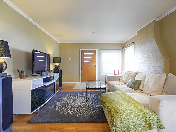 5th image of 6060 Arthur Ave