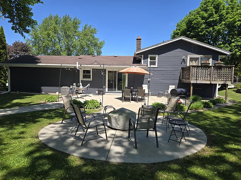N70W23707 Prides Rd — Photo 4