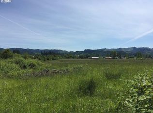 1555 N Side Rd, Sutherlin, OR 97479