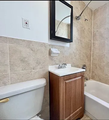 Rented by MADEHOME | media 8