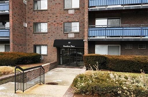 2nd image of 32 Whites Ave APT D54
