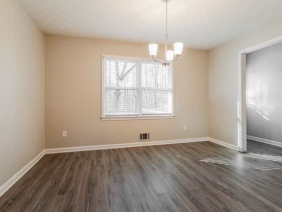 5th image of 5656 Wylake Dr