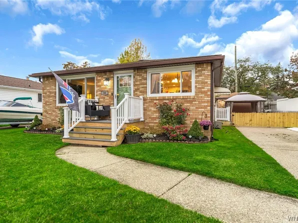 38 Starlite Ave, Cheektowaga, NY 14227
