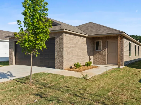 10412 Debbie Dr, North Little Rock, AR 72113