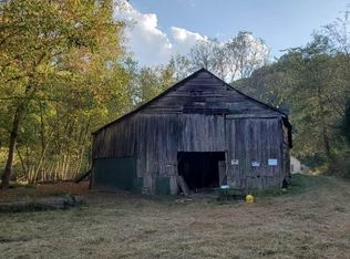 1353 Flatt Dyer Rd, Gainesboro, TN 38562