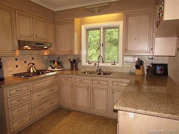 2nd image of 1316 Bearmore Dr