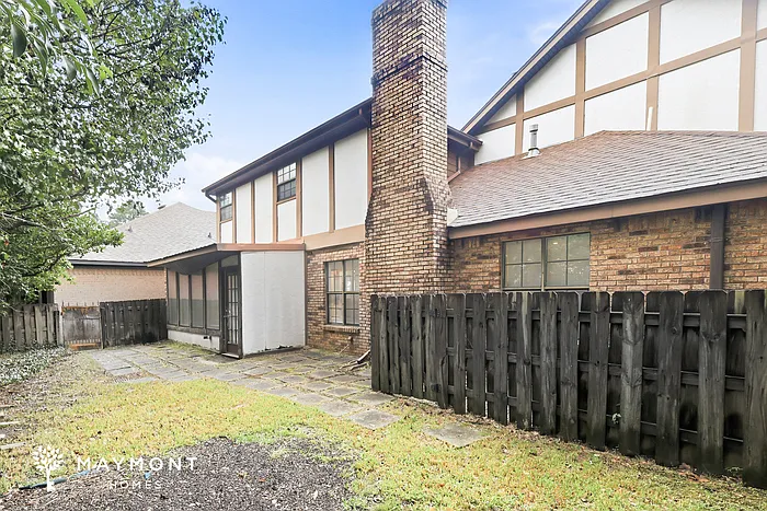 317 Wicklow Cv — Photo 15
