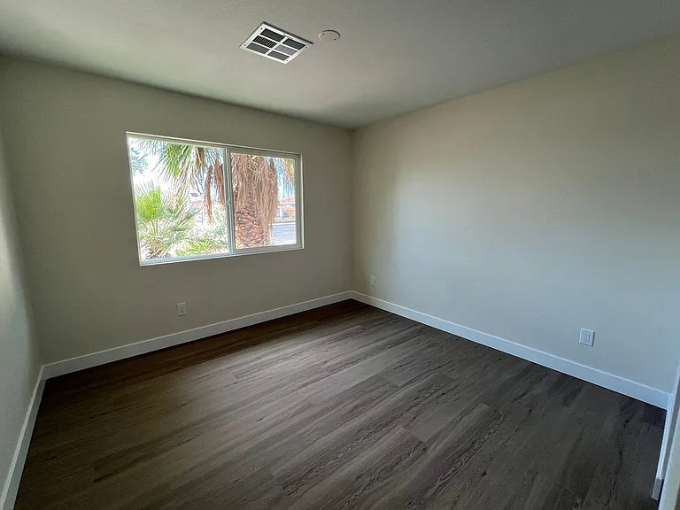 3608 W Bonanza Rd #1 — Photo 9