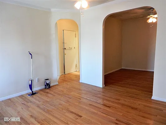 Rented by Citi Habitats | media 12