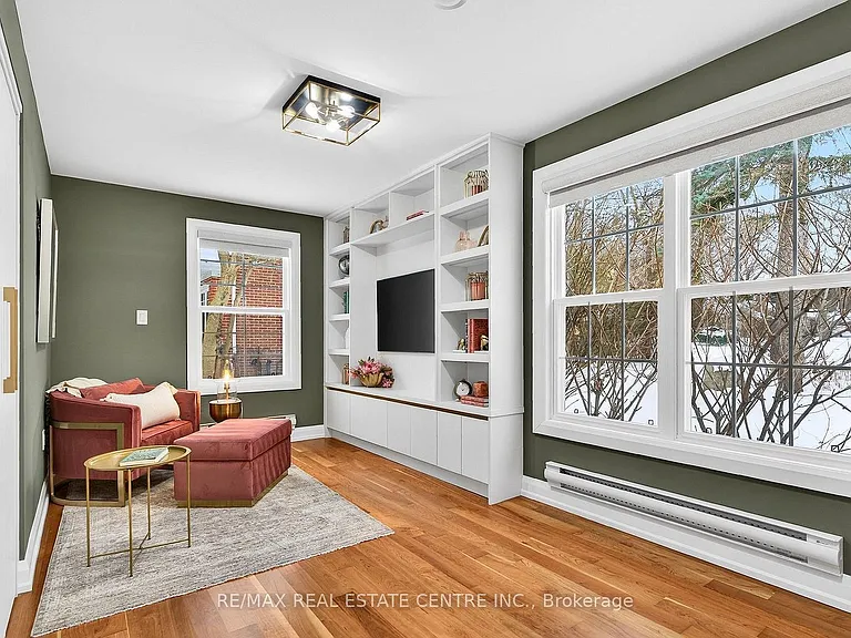 582 Cedar Ave — Photo 20