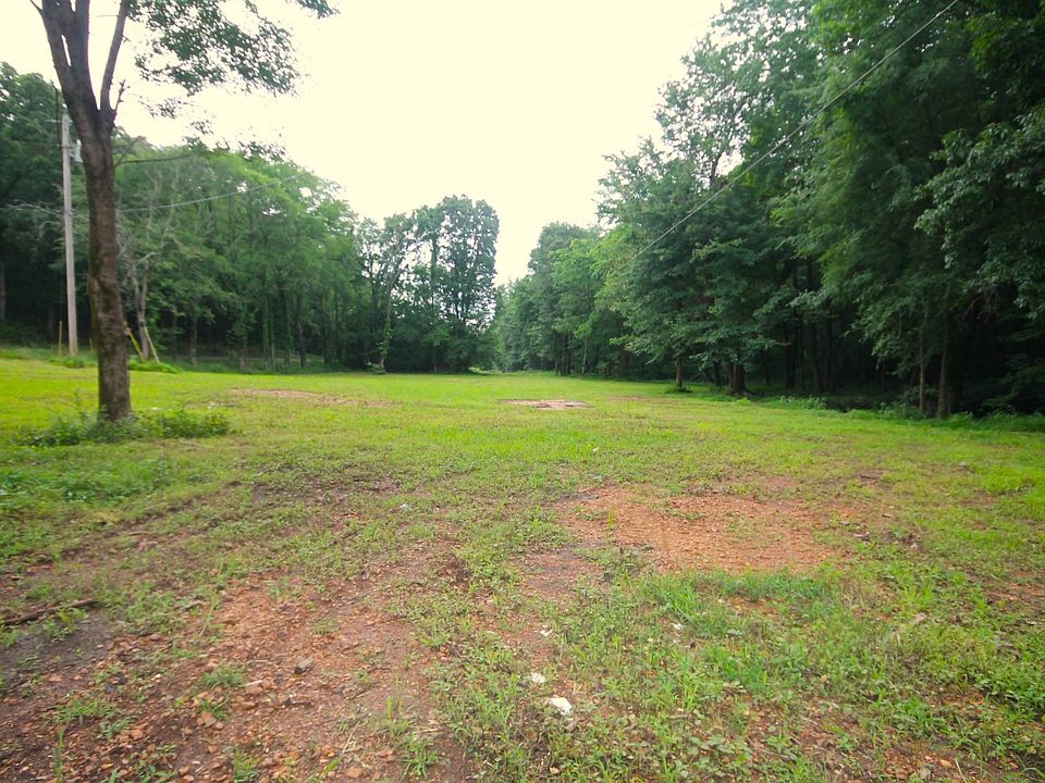 2nd image of 3245 Pottertown Rd