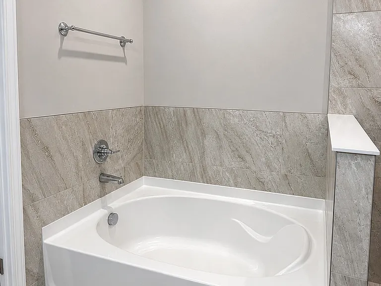 235 The Villas Way — Photo 18