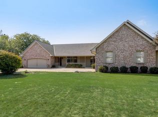 N26W26249 Quail Hollow Rd, Pewaukee, WI 53072