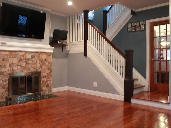 4th image of 8933 191st St