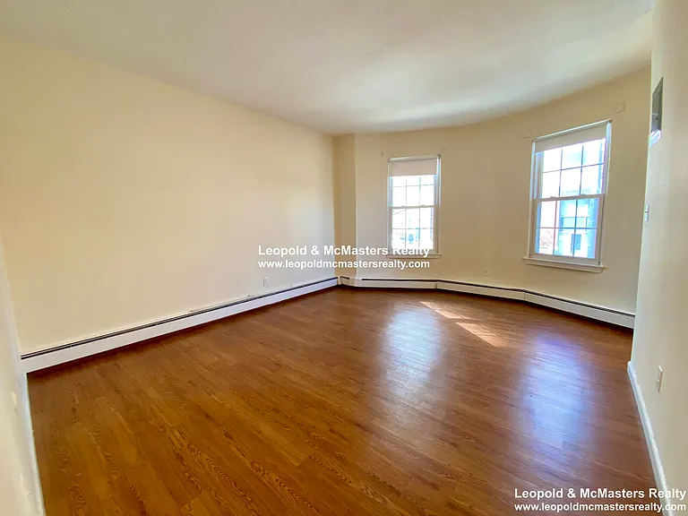South Huntington Apartments — Photo 52