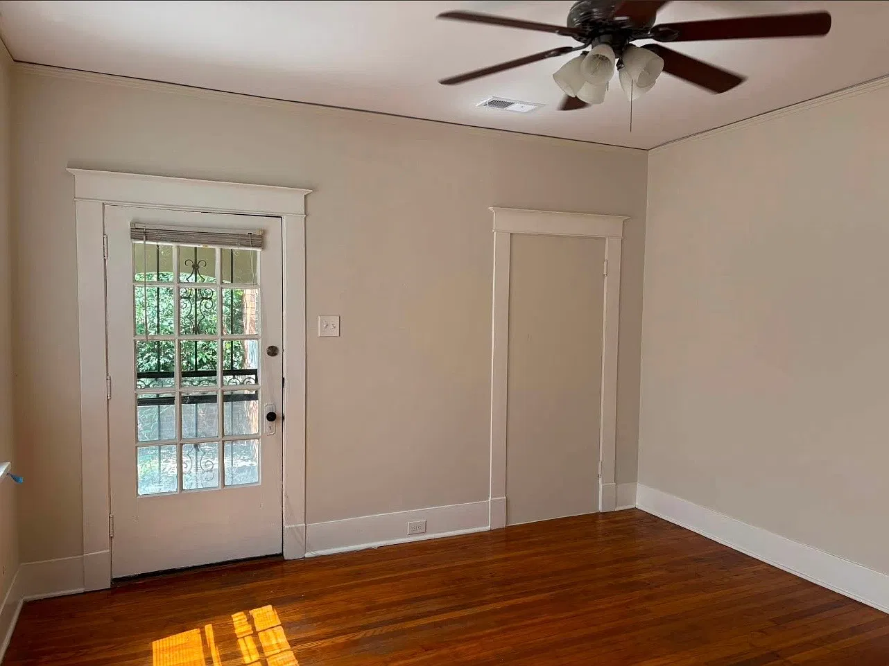 1 bed, 750 sqft, $1,200 — Photo 3