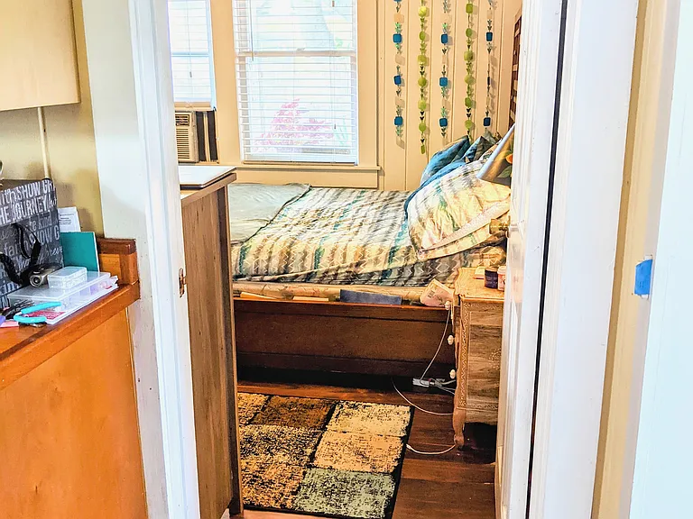 818 Ashe St #2 — Photo 3