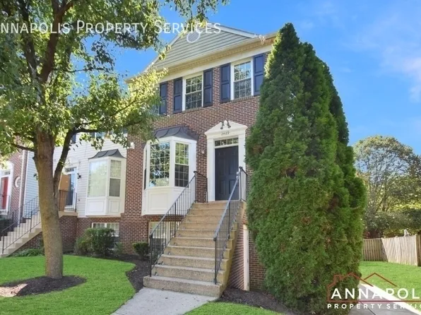 2489 Revere Ct, Crofton, MD 21114