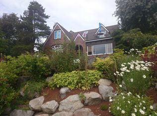 6734 34th Ave NW, Seattle, WA 98117