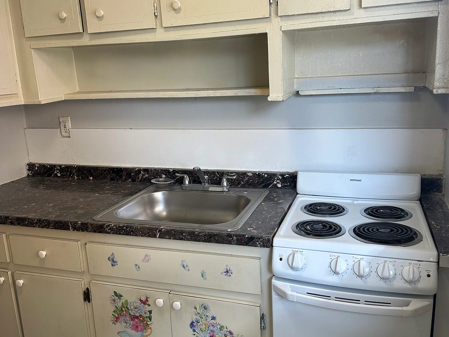 2 bed, $1,900 — Photo 4