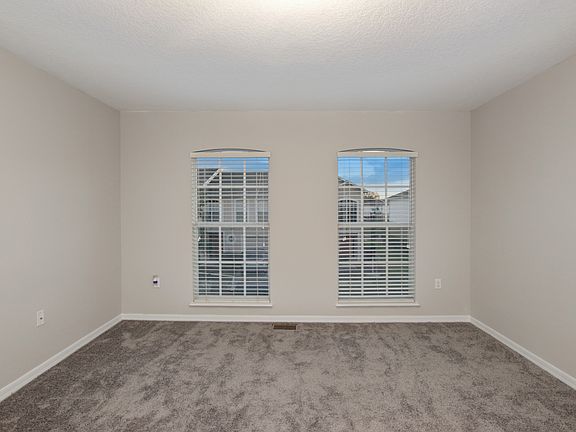 4th image of 9862 Ashburn Lake Dr