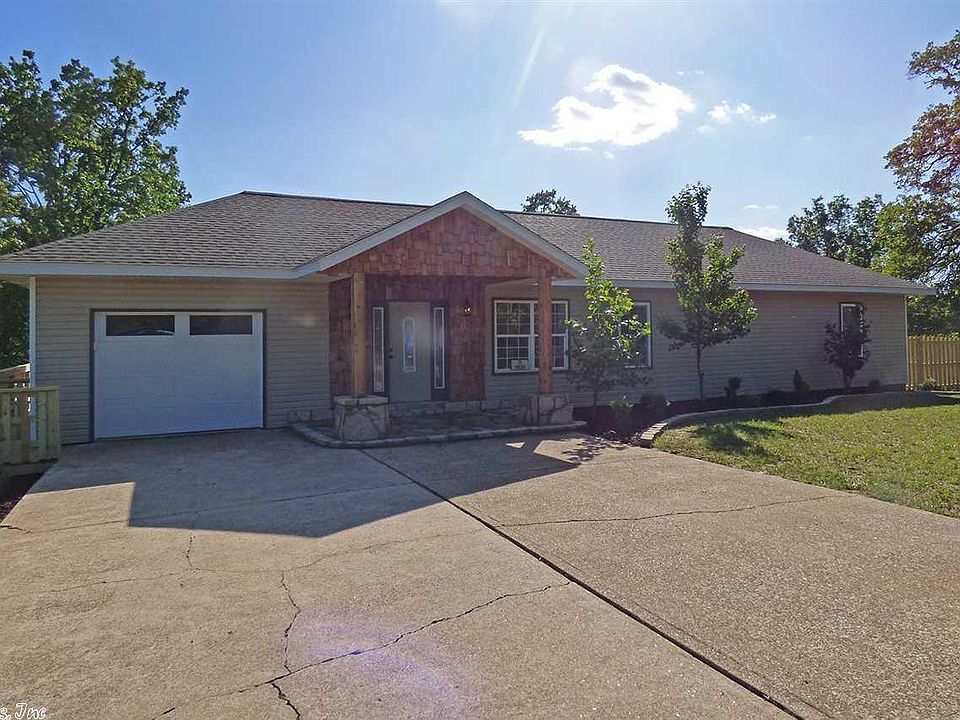 1st image of 20 Bacabi Dr