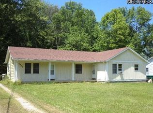 7833-7835 Ninevah Rd, Geneva, OH 44041