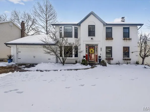 7028 Chalkstone Rd, Saint Louis, MO 63129