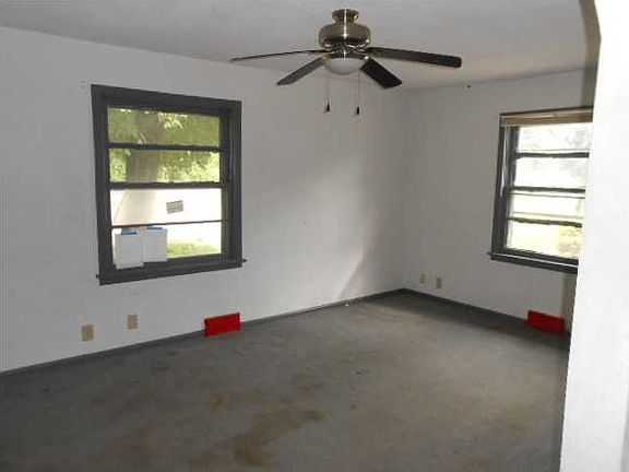 3rd image of 3412 N Kentucky Ave