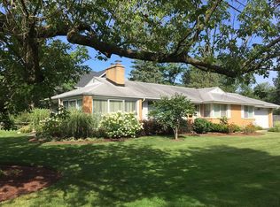 2400 Fir St, Glenview, IL