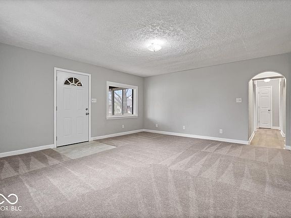 4th image of 3060 S Shortridge Rd