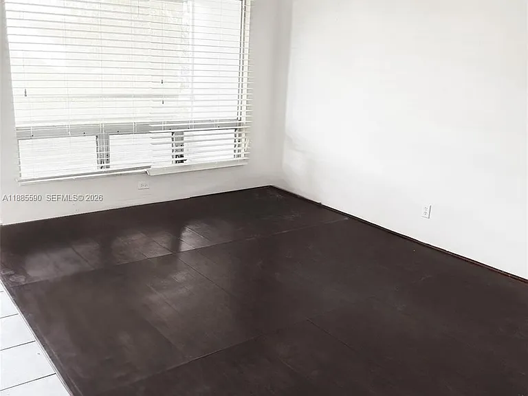 1701 NW 46th Ave #109 — Photo 10