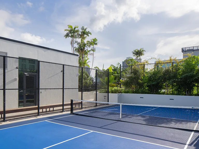 Wynwood Plaza Residences — Photo 36