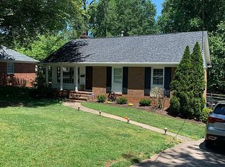 4007 Pemberton Dr, Charlotte, NC 28210
