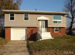 908 S Oregon St, Peoria, IL 61605