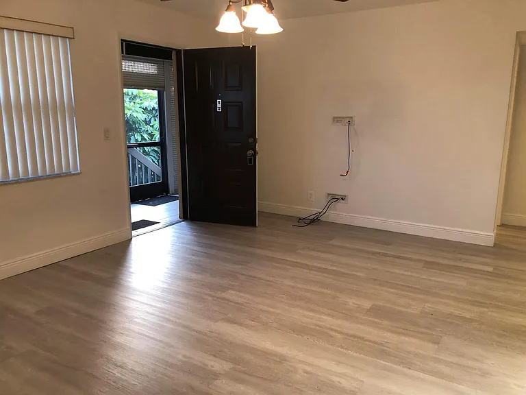 7091 Golf Colony Ct #201 — Photo 7
