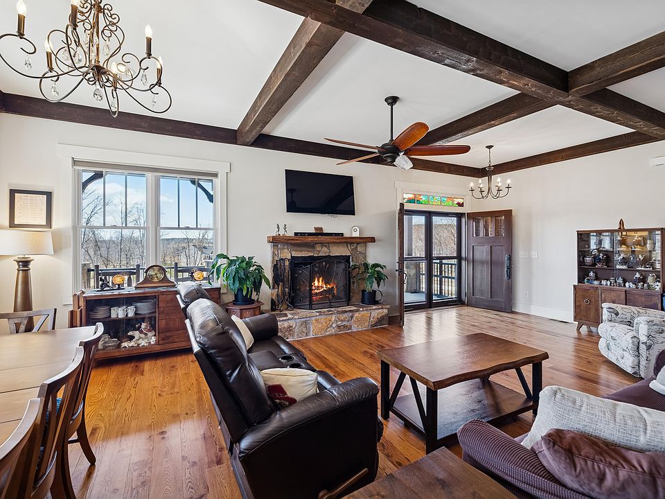 13th image of this home