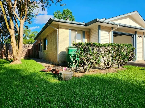 1522 Ramada Dr, Houston, TX 77062