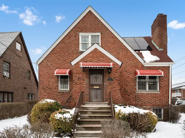27 Bajart Place, Yonkers, NY 10705
