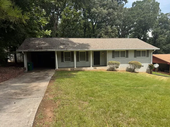 2254 Doris Dr, Decatur, GA 30034