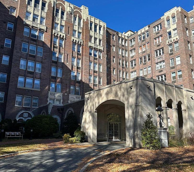 1st image of 4000 Cathedral Ave NW #249-B