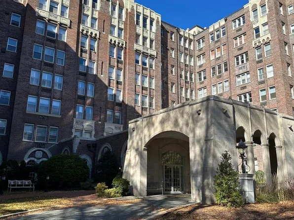 4000 Cathedral Ave NW #249-B, Washington, DC 20016