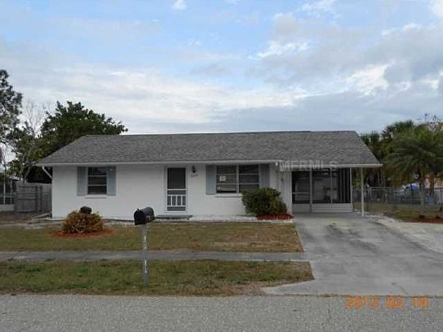 1st image of 8210 Lombra Ave