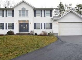 252 Ewing Rd, Carnegie, PA 15106