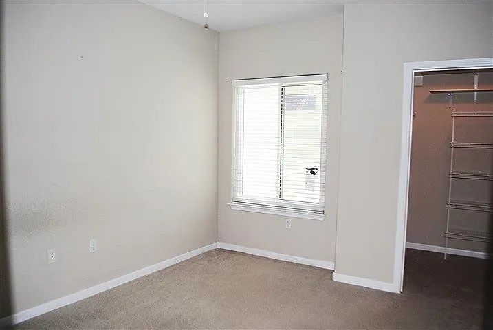 3880 Riviera Grv #104 — Photo 6