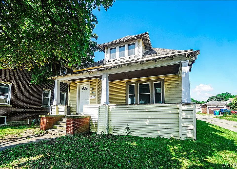 1st image of 1512 Hyde Park Blvd