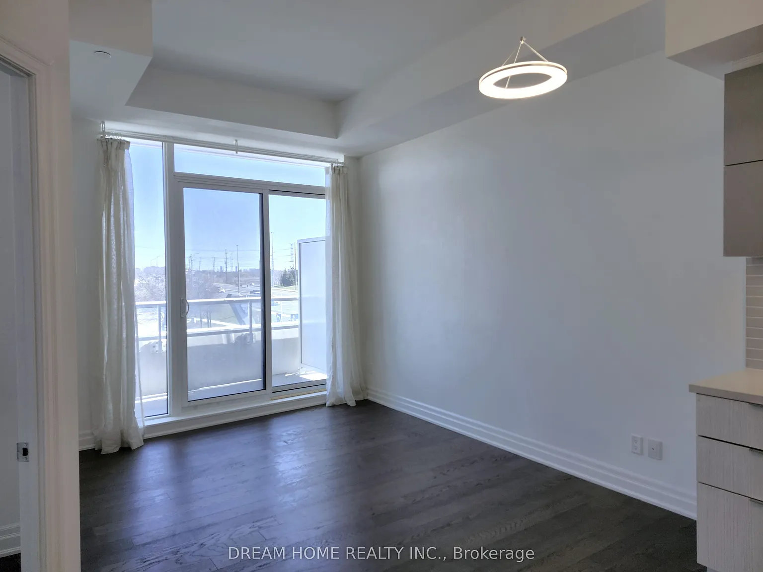 2 bed, $2,450 — Photo 2